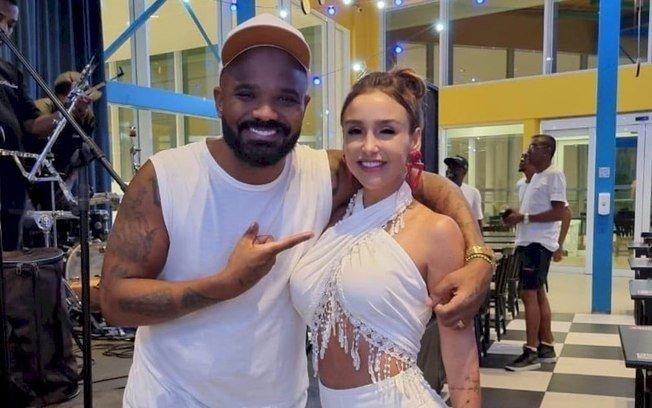 Larissa Honaiser canta com Arlindinho no Bar do Zeca Pagodinho