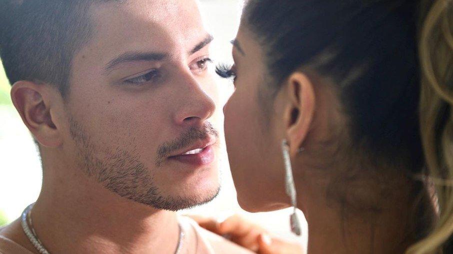 Maíra Cardi diz que 