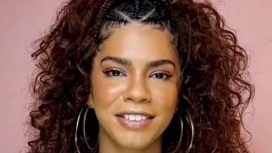 Maria diz que está solteira há 4 anos e que não é de 