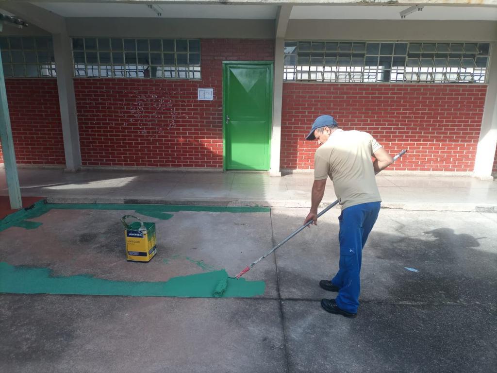 Prefeitura avança em reforma de Cmei e cinco escolas de Goiânia, nesta quinta-feira (17/03), e executa serviços de infraestrutura