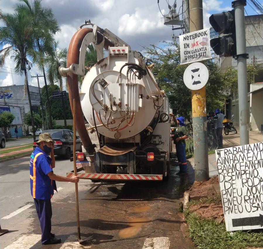 Prefeitura de Goiânia destaca 94 servidores para fazer reparos no asfalto de 14 bairros, nesta terça-feira (22/03)
