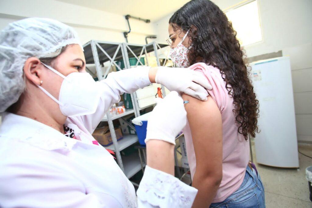 Prefeitura de Goiânia disponibiliza seis locais para vacinação contra Covid-19, neste sábado (05/03)