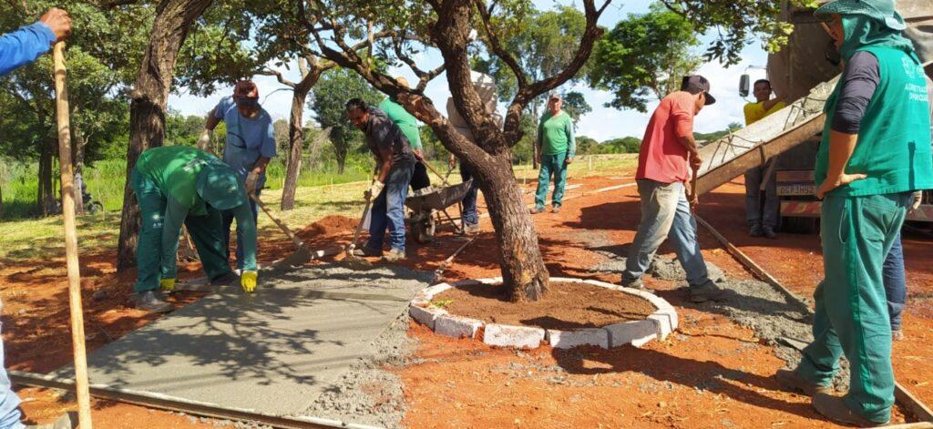 Prefeitura de Goiânia instala academia ao ar livre no residencial Center Ville, e revitaliza parques Itaipu e Baliza