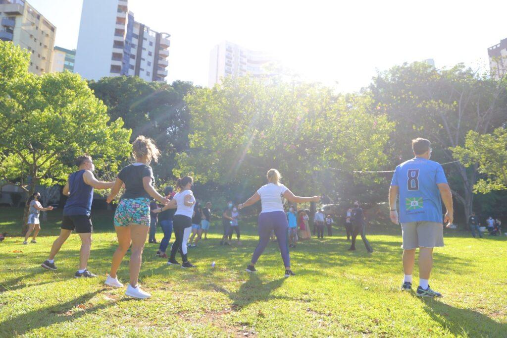 Projeto Goiânia por Elas leva aulão de dança ao Lago das Rosas