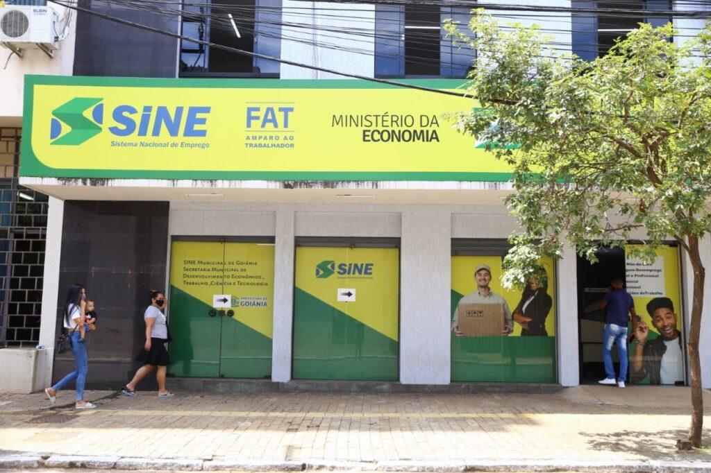 Sine Goiânia disponibiliza 790 vagas de emprego, nesta terça-feira (15/03)