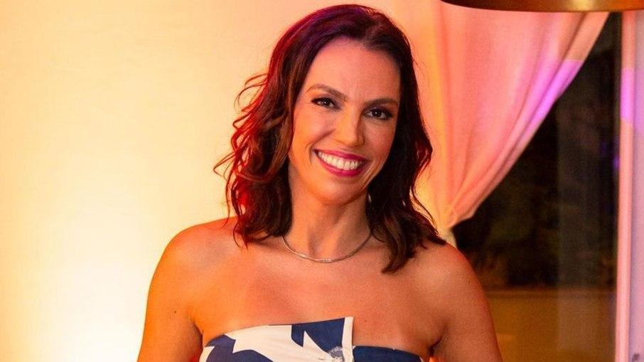 Ana Paula Araújo celebra aniversário de 50 anos: 