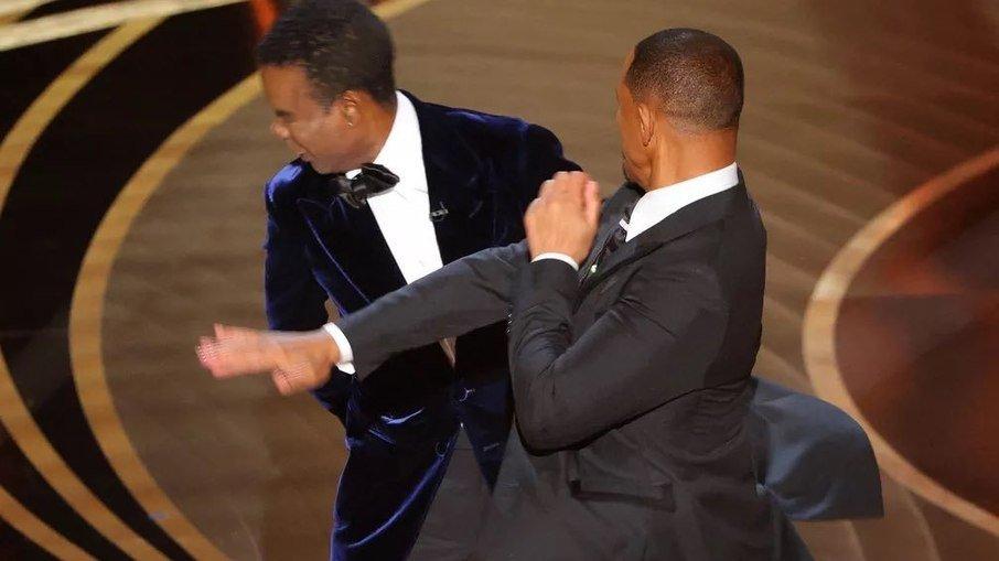 Após tapa em Chris Rock, Will Smith é banido do Oscar por 10 anos