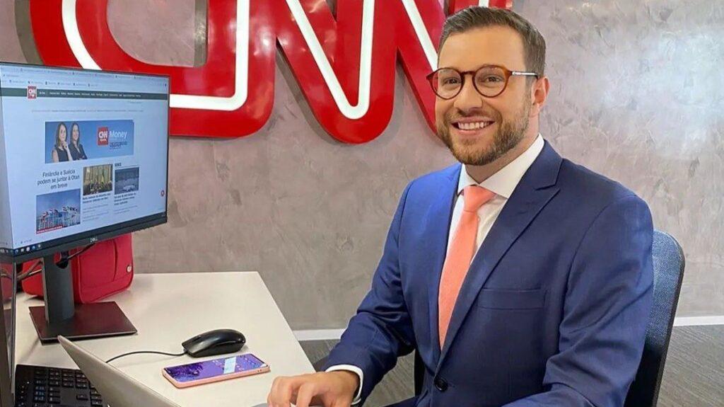 Apresentador da CNN assume namoro após boatos sobre sexualidade