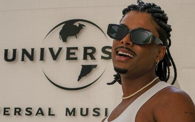 Cantor WD assina contrato com a Universal Music