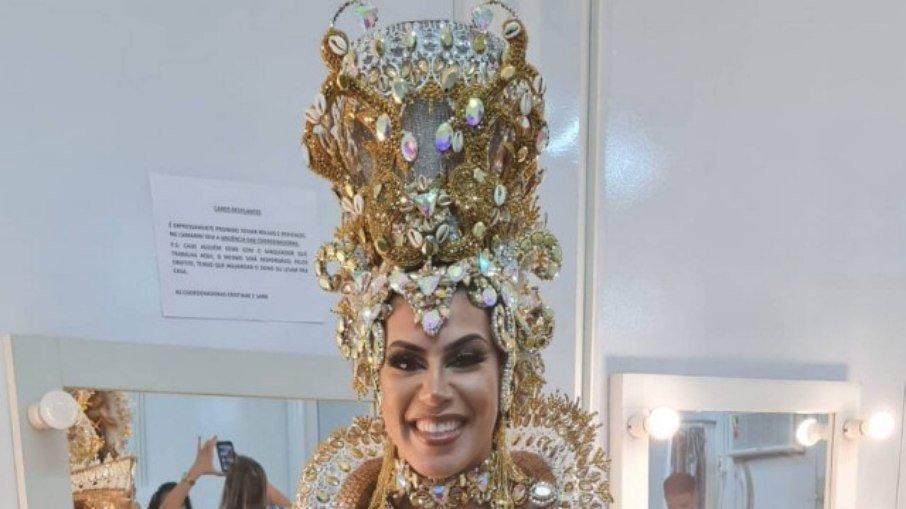 Carnaval: Rainha da Tuiuti diz que tomou cuidado contra sabotagens