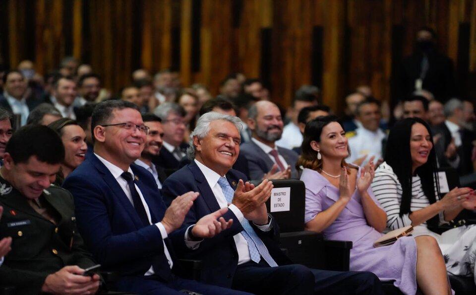 Em Brasília, Caiado participa de transmissão de cargo no Ministério da Infraestrutura