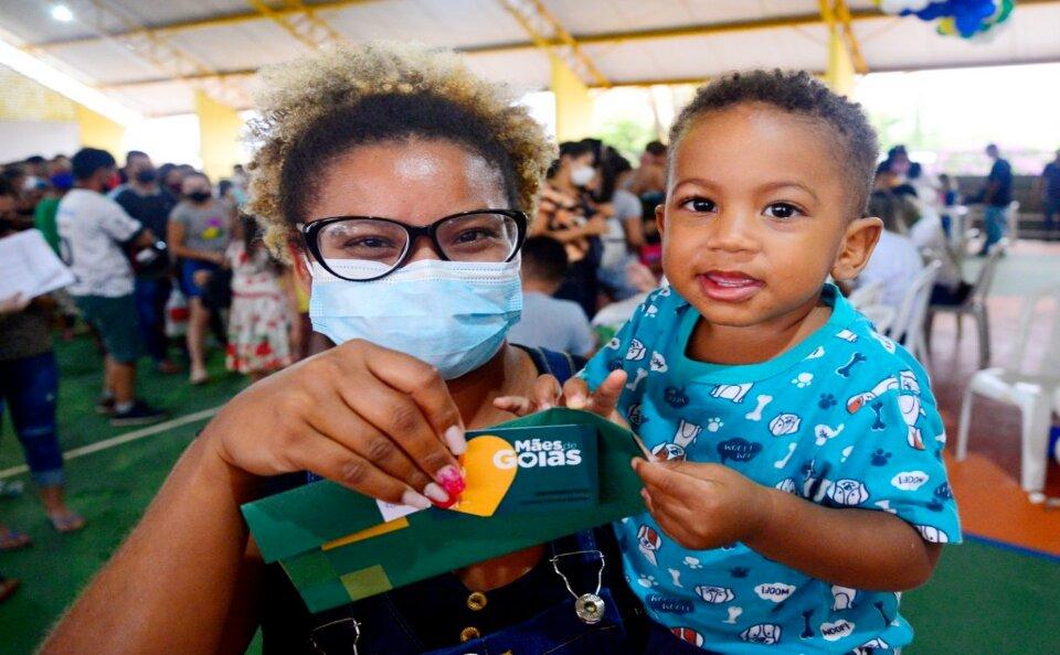 Estado leva benefícios do Goiás Social a Quirinópolis