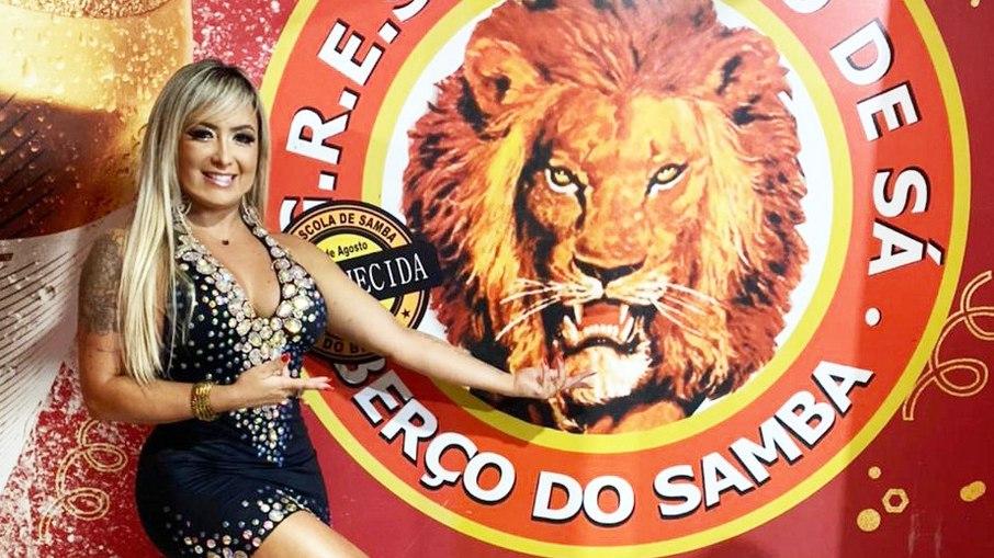 Folia: Amanda Fulgêncio é apresentada como nova musa da Estácio de Sá