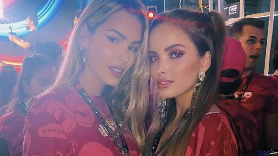 Giovanna Chaves ganha elogio de Yasmin Brunet em sambódromo: 