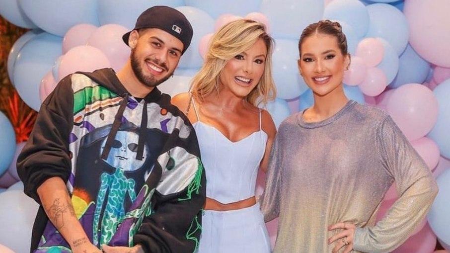 Mãe de Zé Felipe chama Virginia de 