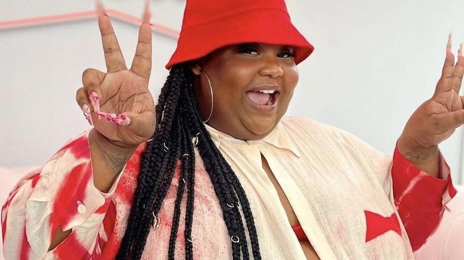 MC Carol diz que assumiria affair até se fosse de família bolsonarista