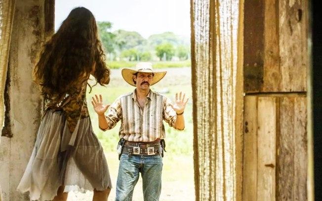 'Pantanal': Juma bota Tibério para correr após peão fazer descoberta