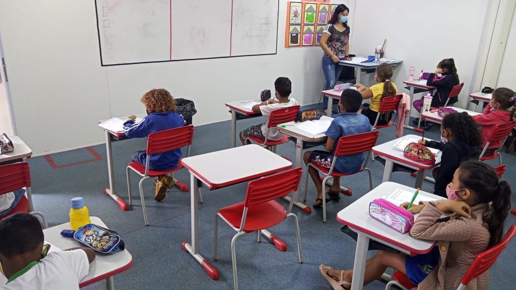 Prefeitura de Goiânia convoca 1.230 profissionais de educação aprovados em processo seletivo