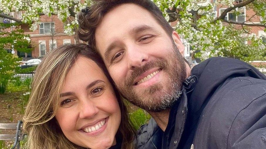 Rafinha Bastos se casa com Vivi Tomasi Paiva: 