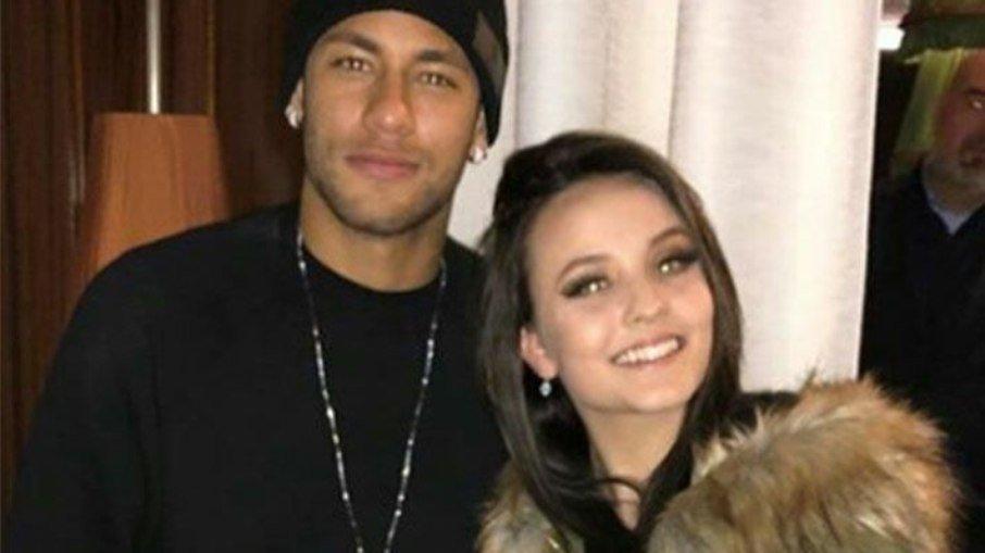 Sarah diz que Larissa Manoela está ficando com Neymar e João Guilherme