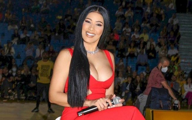 Simaria se torna embaixadora de sabonete íntimo