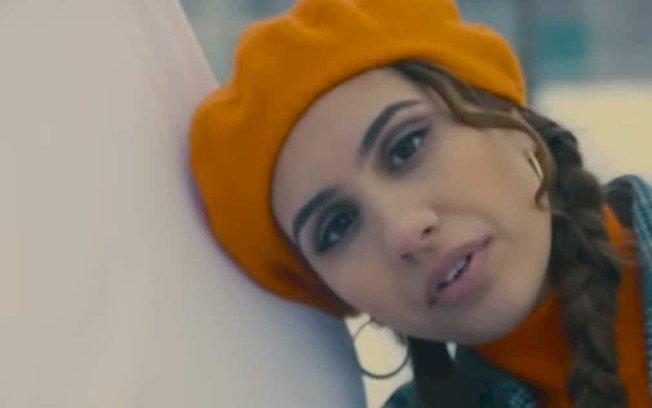Alessia Cara e a infelicidade conjugal em 