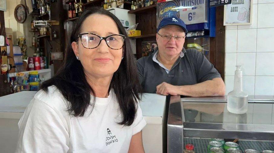 Bar do Dionisio vira point após hit 'Acorda Pedrinho'; veja fotos