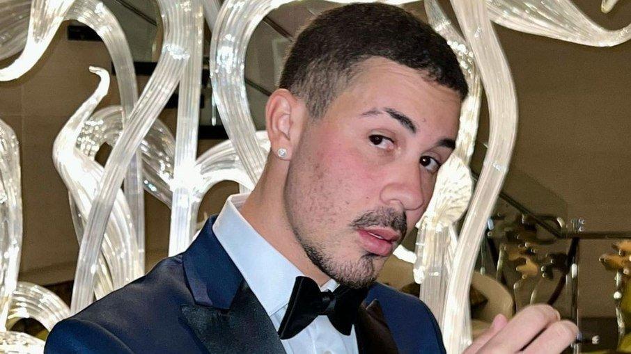 Carlinhos Maia tem apartamento invadido por criminosos: 'Devastado'