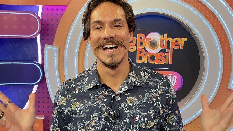 Eliezer revela perrengue para trocar de telefone e diverte internautas