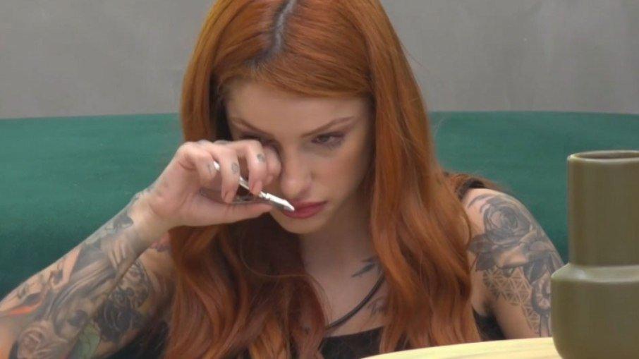 'Power Couple': Brenda chora e desabafa: 'Estou me sentindo sozinha'