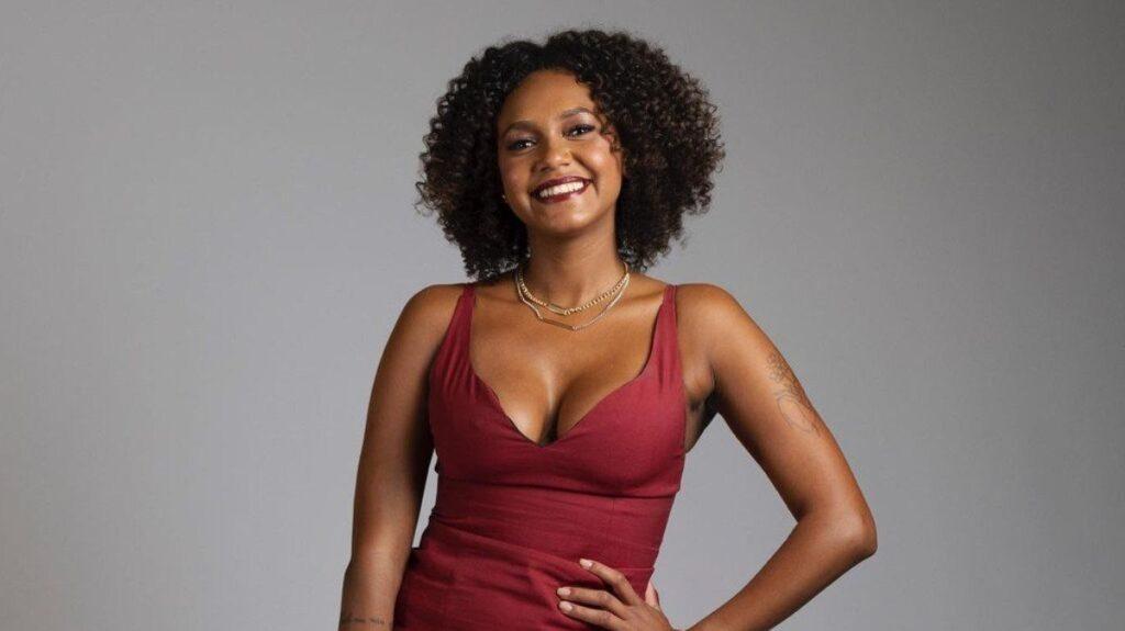 Surpresa, ex-BBB Jessi expõe convite de marca: 'Não acredito'