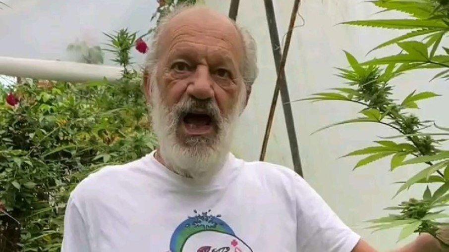 Ator Ricardo Petraglia rebate críticas pelo uso de maconha