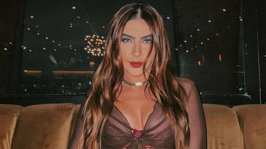 Diretor da Globo defende escalação de Jade Picon para 'Travessia'