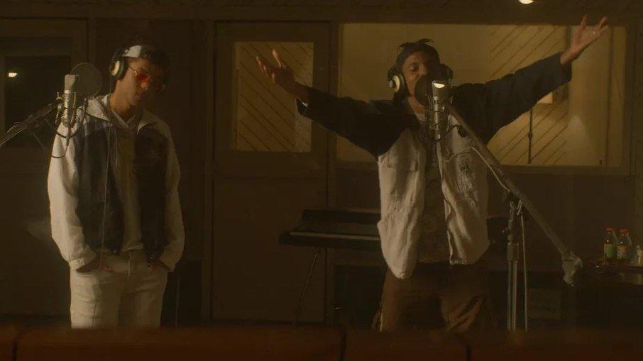 Lucas Penteado e Juan Paiva gravam para filme de Claudinho e Buchecha