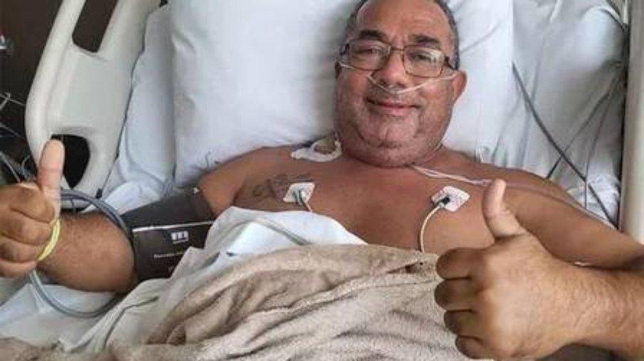 Pai de Anitta recebe alta após cirurgia para retirar câncer do pulmão