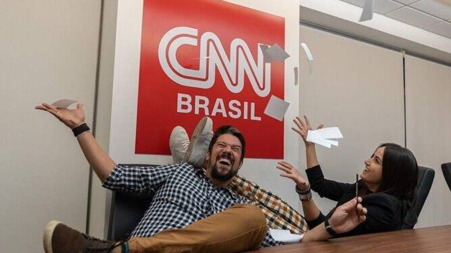 Phelipe Siani diz ter comido cérebro de bode em viagem: 'Maior honra'