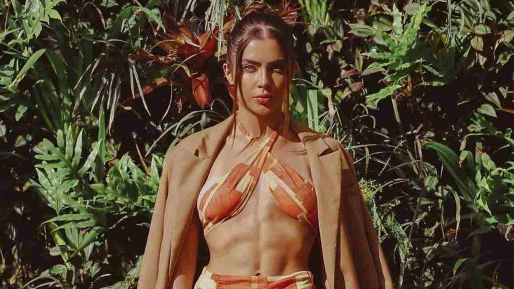 A mais nova queridinha da Globo, Jade Picon exibe clique sem sutiã: “Uma deusa!”