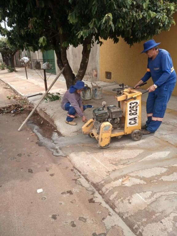 Prefeitura faz reparos na rede de iluminação pública de 21 barros de Goiânia, nesta quarta-feira (21/09)