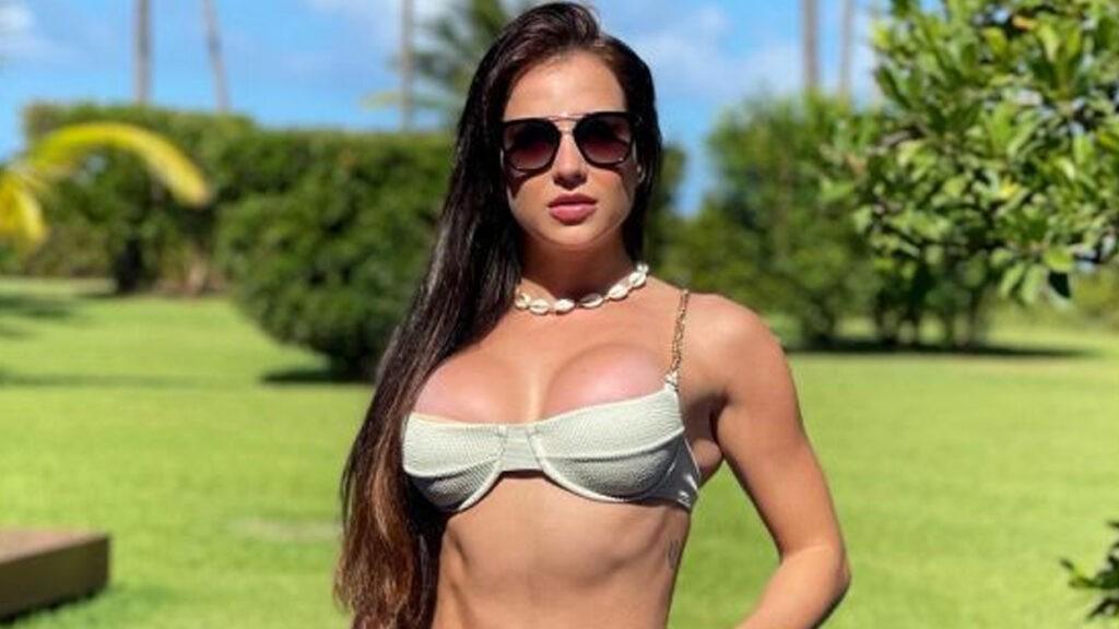 Gabi Martins coloca biquíni pequeno e faz dancinha arrasadora: “mandou bem!”