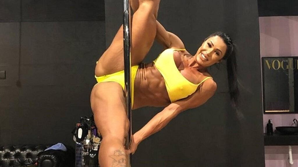 Gracyanne Barbosa exibe posição polêmica para falar de flexibilidade: “Benefícios!”