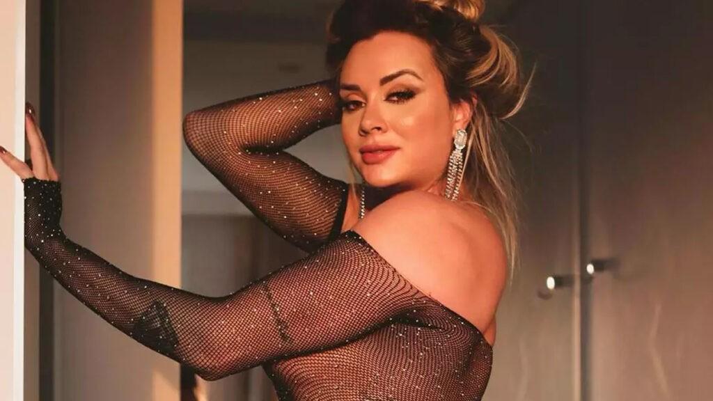 Juju Salimeni exibe ensaio de cair o queixo: “barriguinha dos meus sonhos!”