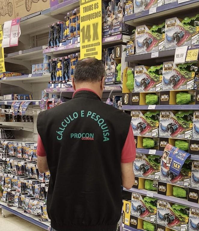 Procon Goiânia encontra variação de até 232% nos preços de brinquedos, em semana que antecede Dia das Crianças