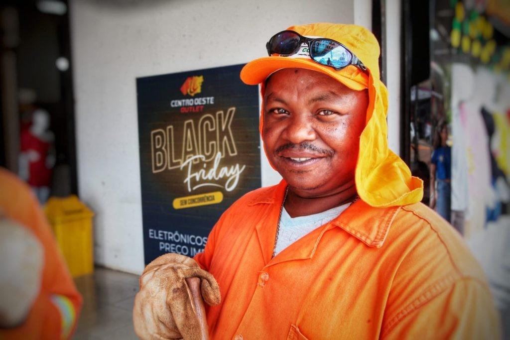 Prefeitura de Goiânia alerta população para destinação correta do lixo gerado durante período de compras