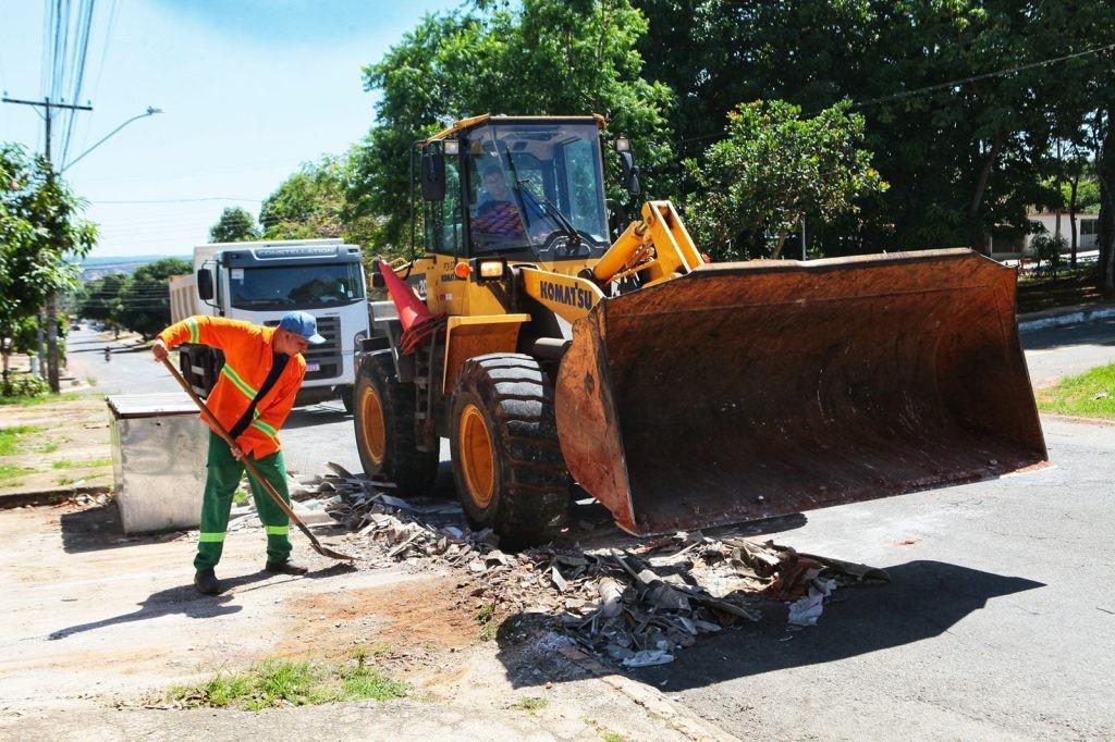 Prefeitura de Goiânia amplia ações de limpeza e manutenção em 72 bairros, nesta quinta-feira (24/11)
