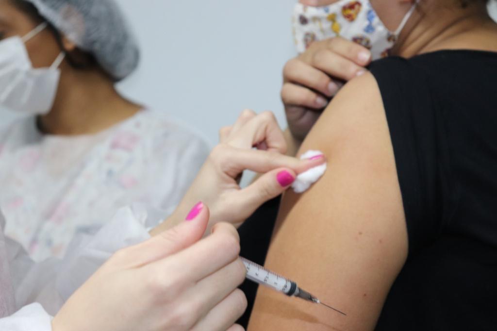 Prefeitura de Goiânia disponibiliza vacinação e testagem, neste final de semana, e durante feriado da Proclamação da República