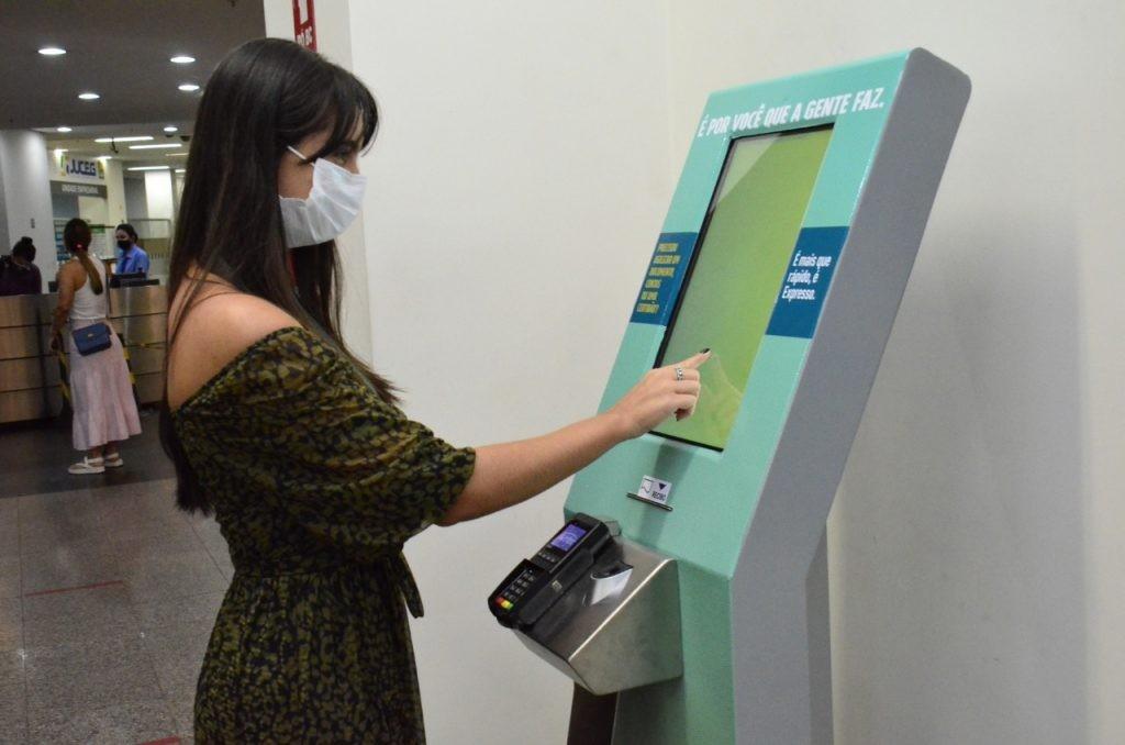 Feriado de Ano Novo: veja o que abre e fecha nas repartições públicas