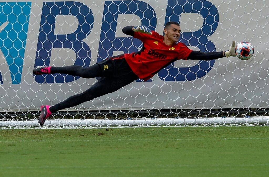 Flamengo realiza últimos ajustes para encarar o Nova Iguaçu, pelo Cariocão