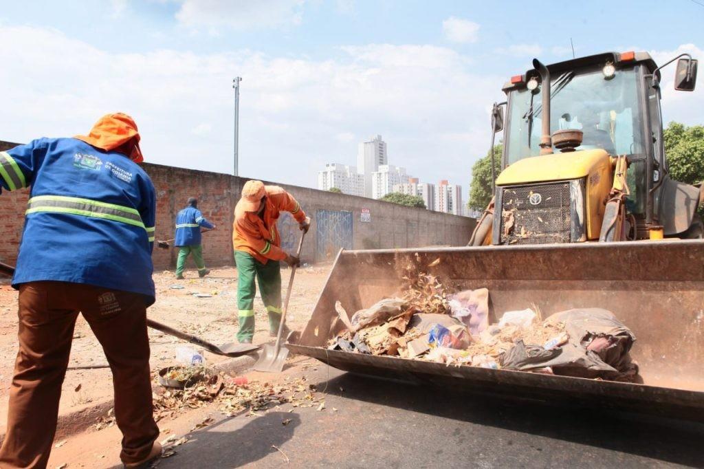 Prefeitura de Goiânia remove 1,6 mil tonelada de entulhos em 20 bairros, nesta sexta-feira (13/01)