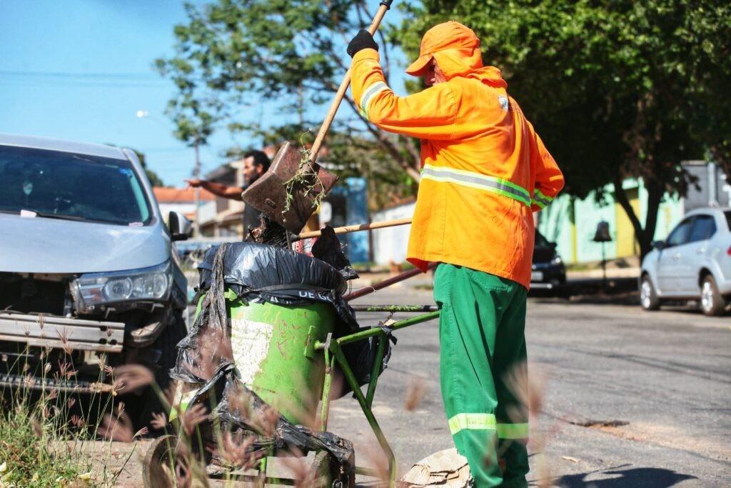 Prefeitura leva serviços de varrição e higienização a 50 bairros de Goiânia, nesta segunda-feira (06/02)