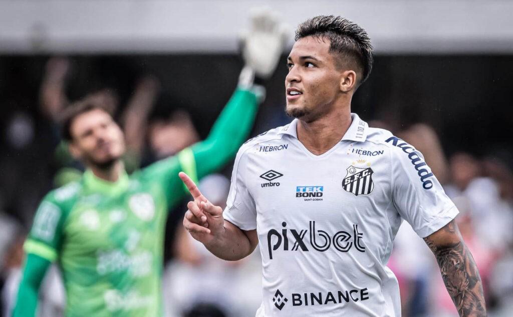 Santos goleia a Portuguesa pelo Paulistão